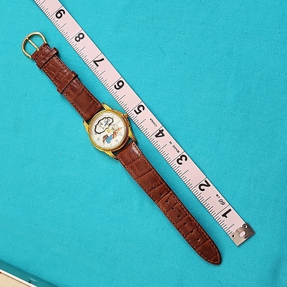 EUC Vintage Rare Disney Daydreaming Goofy Watch main image 16